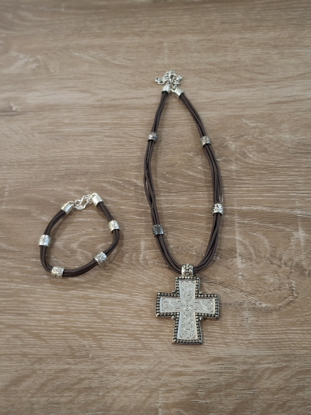 Premier Designs Western Boho Etched Cross Pendant Necklace & Bracelet Set